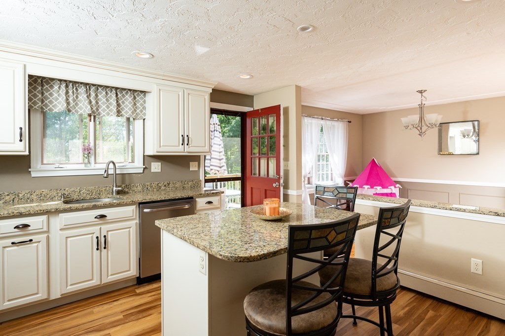 43 Lowell Road Pembroke, MA 02359 - Photo 3 of 40 Gallery Image 3