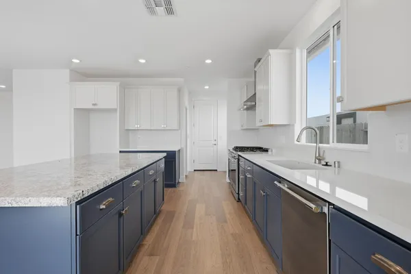 $808,491 | 7064 Carbone Drive, Roseville, CA 95747