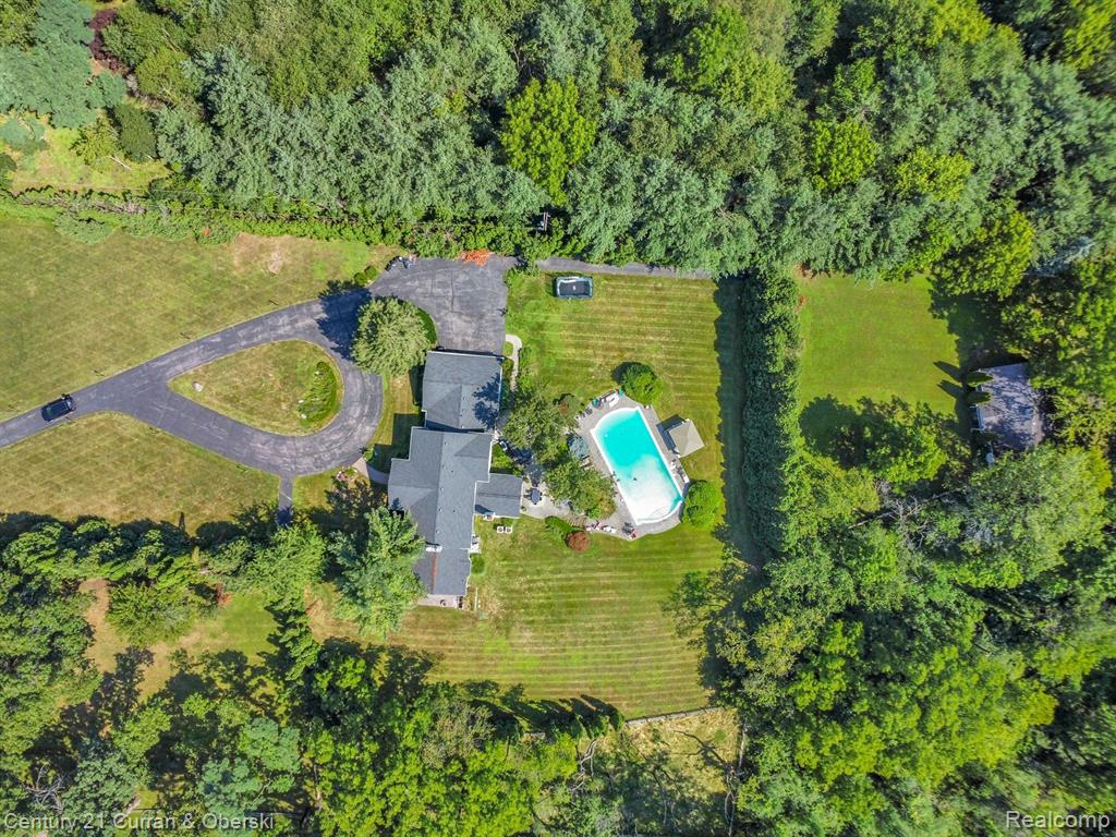 1863 Squirrel Road Bloomfield Hills, MI 48304 - Photo 70 of 78 Gallery Image 70