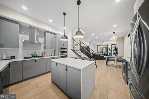 $795,000 | 1742 Hope Street, Philadelphia, PA 19122