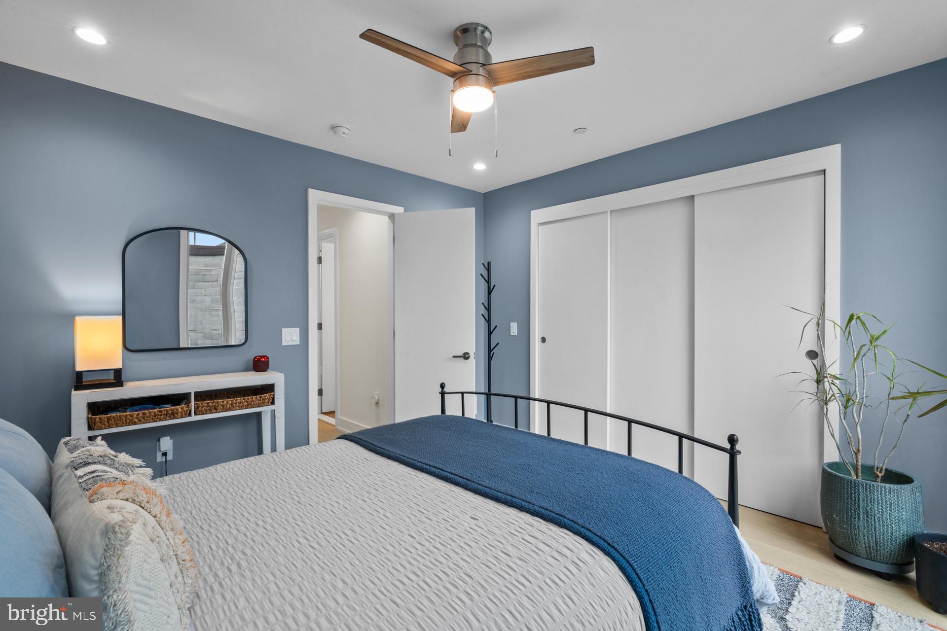1742 Hope Street Philadelphia, PA 19122 - Photo 17 of 39