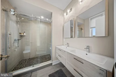 $795,000 | 1742 Hope Street, Philadelphia, PA 19122