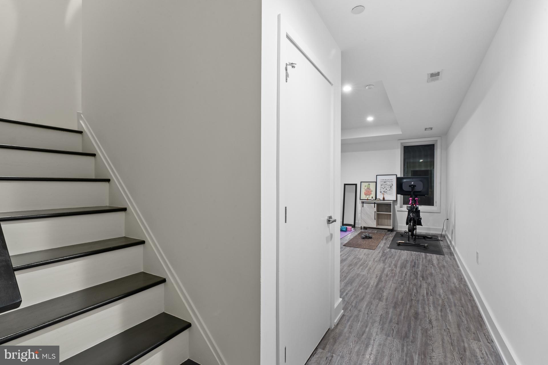 1742 Hope Street Philadelphia, PA 19122 - Photo 33 of 39