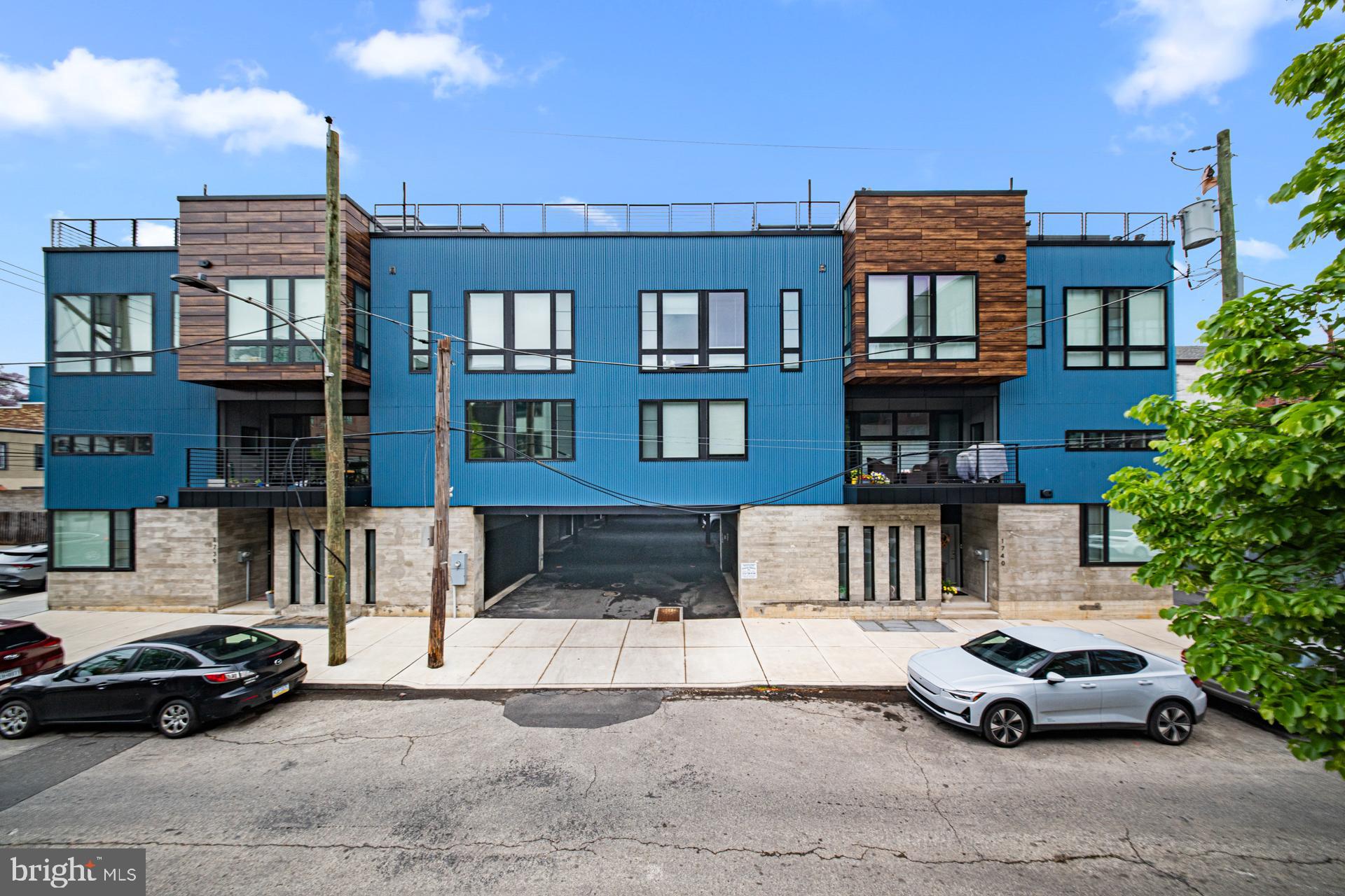 1742 Hope Street Philadelphia, PA 19122 - Photo 37 of 39