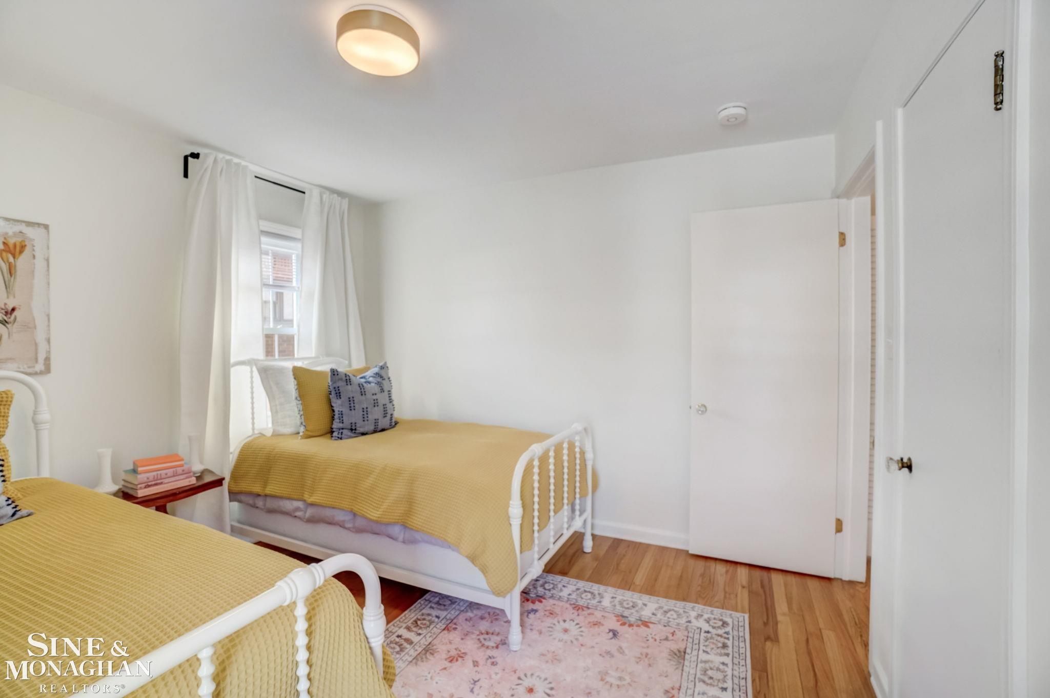 480 Cloverly Road Grosse Pointe, MI 48236 - Photo 17 of 48 Bedroom