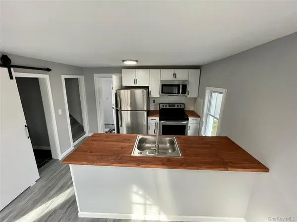 $1,800 | 26 South Center Street, Millerton, NY 12546