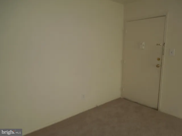 $1,545 | 120-8 Washington Street Northeast, Unit B3, Leesburg, VA 20176