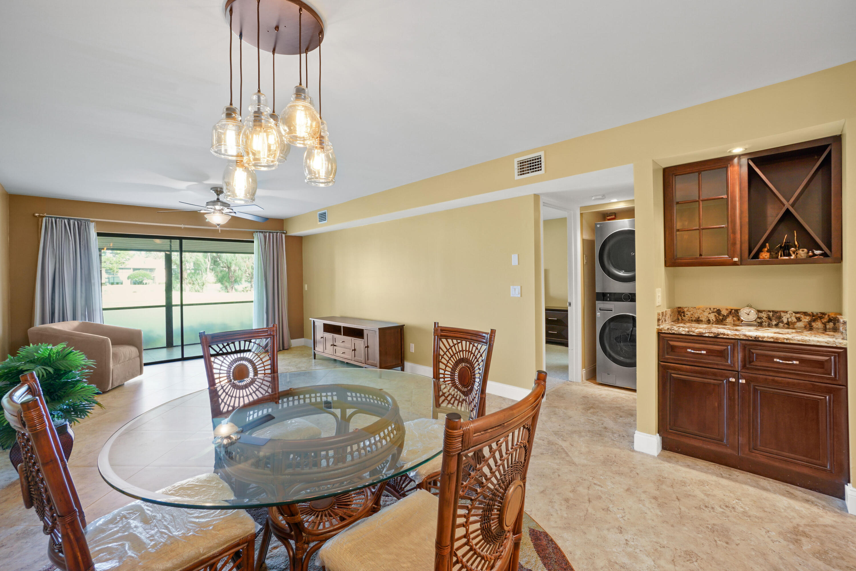 101 Pinecrest Circle, Unit B Jupiter, FL 33458 - Photo 12 of 23 101PinecrestCir,UnitB_05