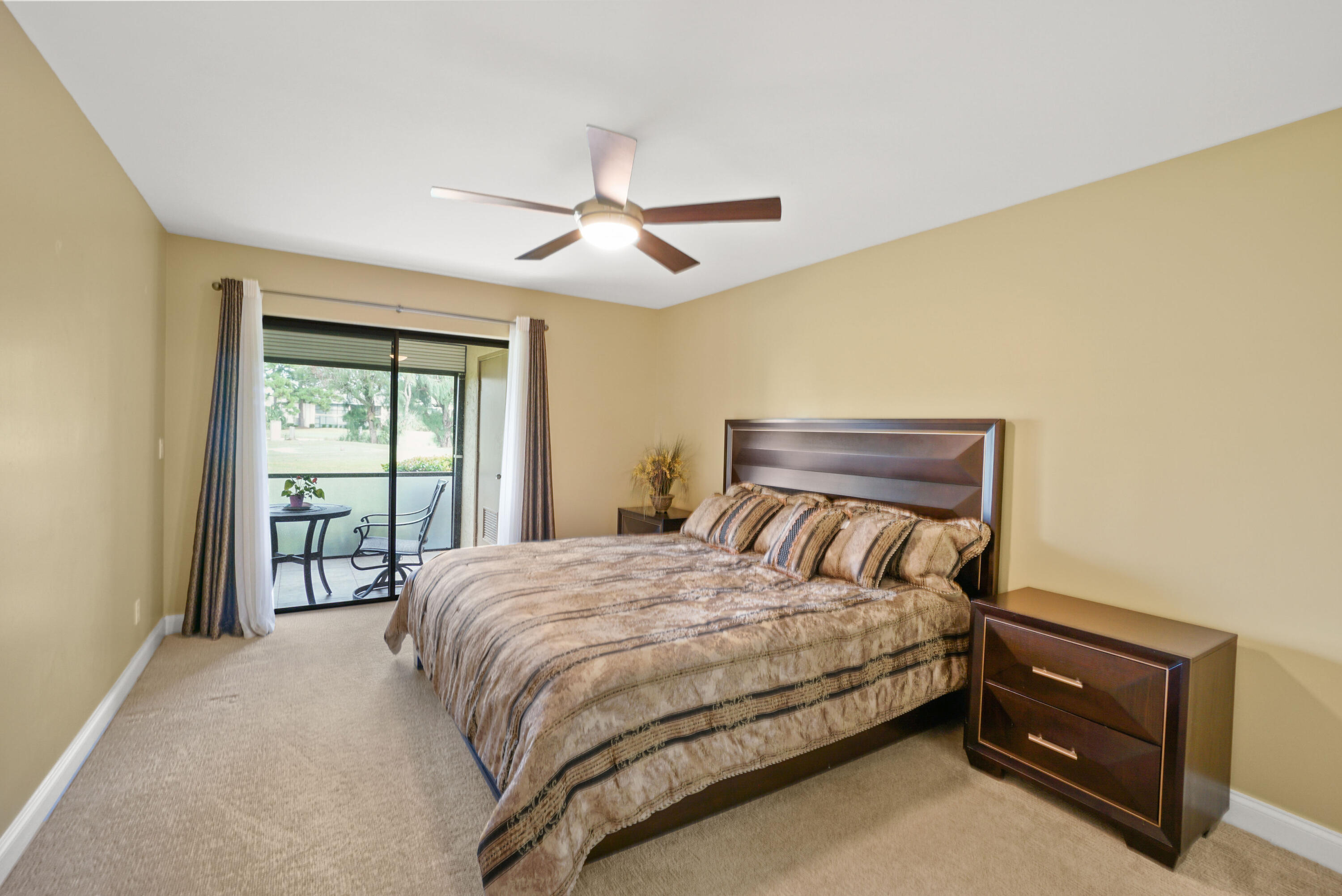 101 Pinecrest Circle, Unit B Jupiter, FL 33458 - Photo 8 of 23 101PinecrestCir,UnitB_15