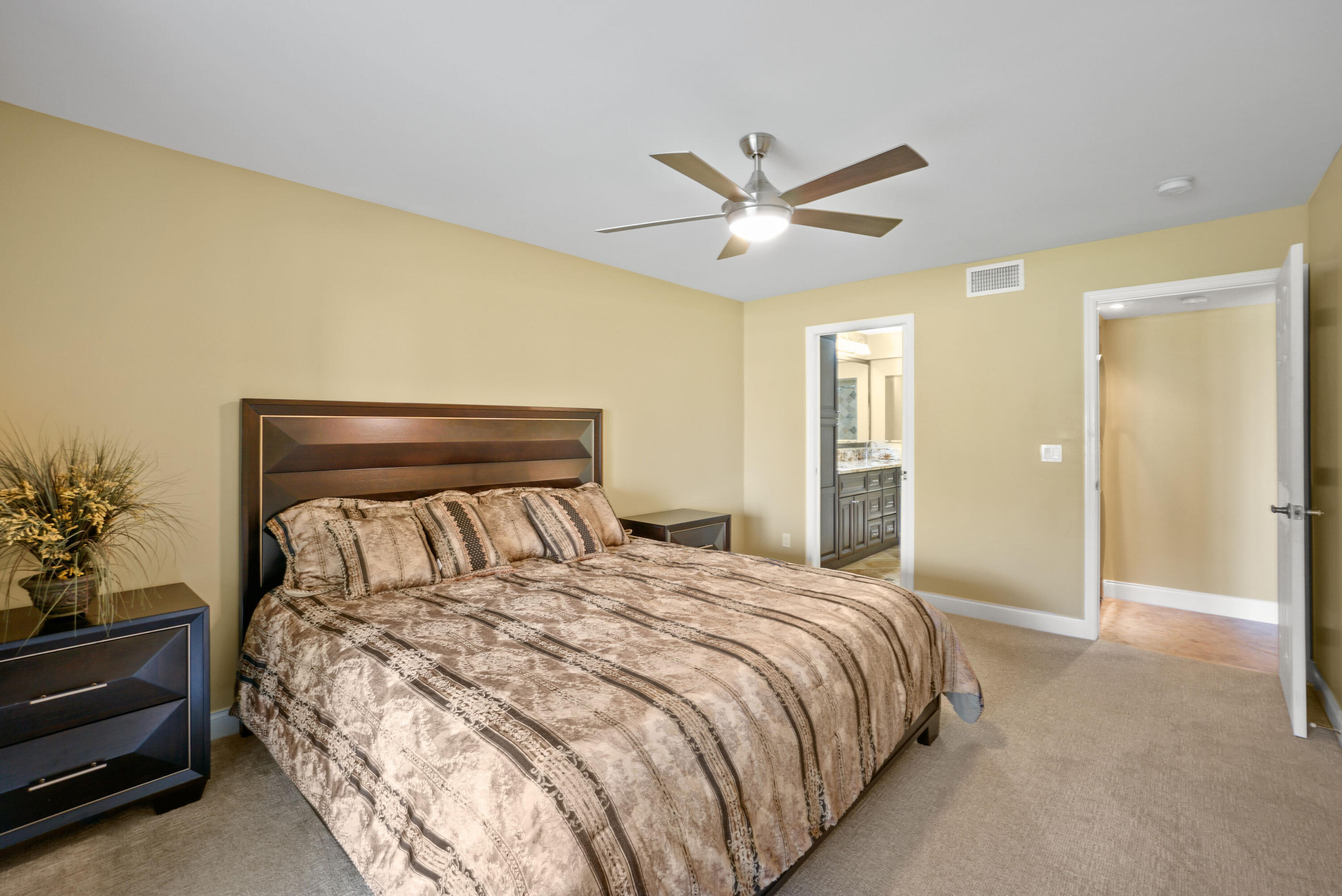 101 Pinecrest Circle, Unit B Jupiter, FL 33458 - Photo 9 of 23 101PinecrestCir,UnitB_16