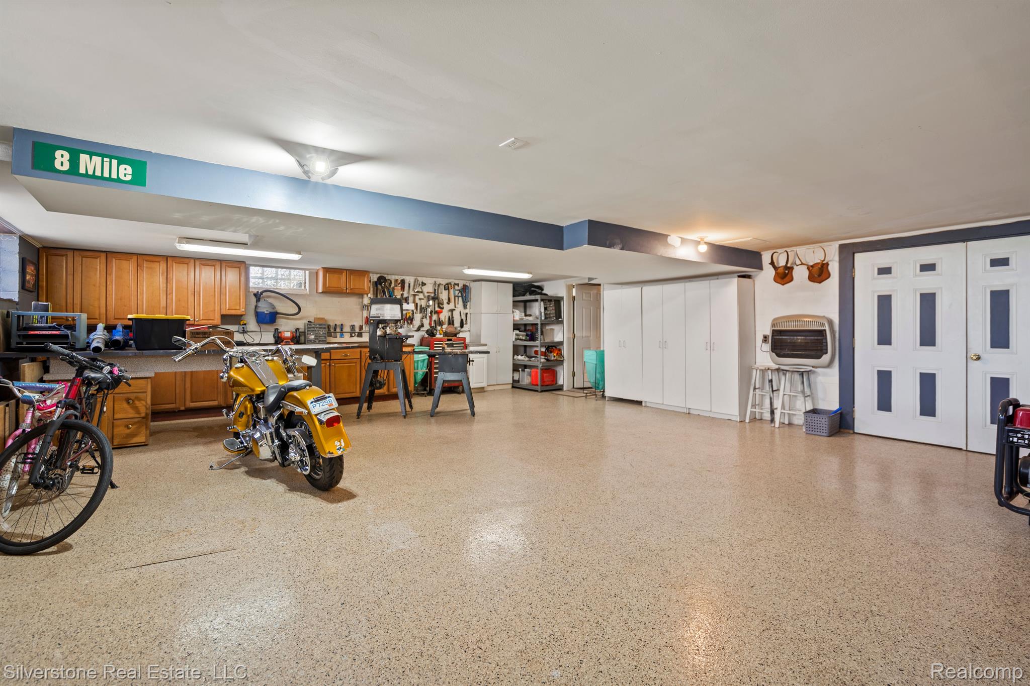 38415 Riverside Drive Clinton Township, MI 48036 - Photo 36 of 49 Gallery Image 36