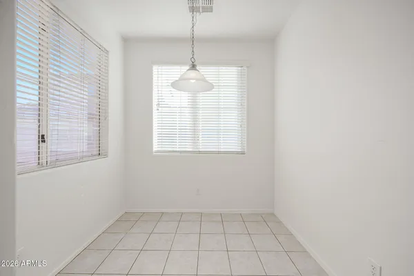 $1,795 | 2030 North 78th Glen, Phoenix, AZ 85035