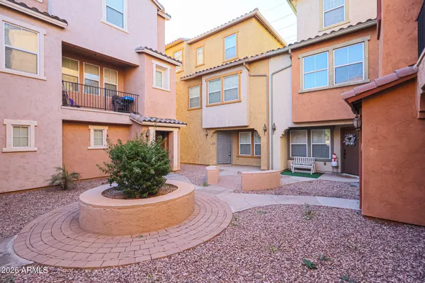 $1,795 | 2030 North 78th Glen, Phoenix, AZ 85035