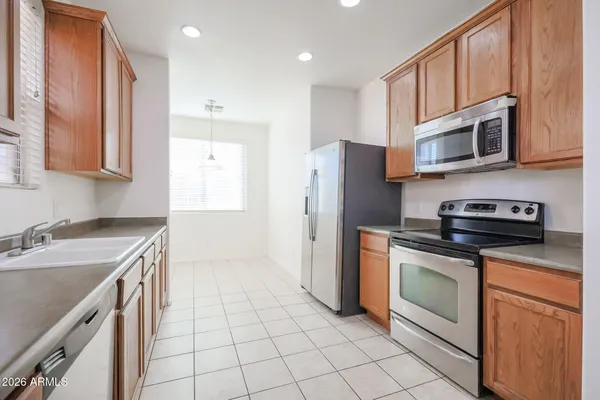 $1,795 | 2030 North 78th Glen, Phoenix, AZ 85035