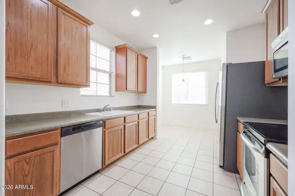 $1,795 | 2030 North 78th Glen, Phoenix, AZ 85035