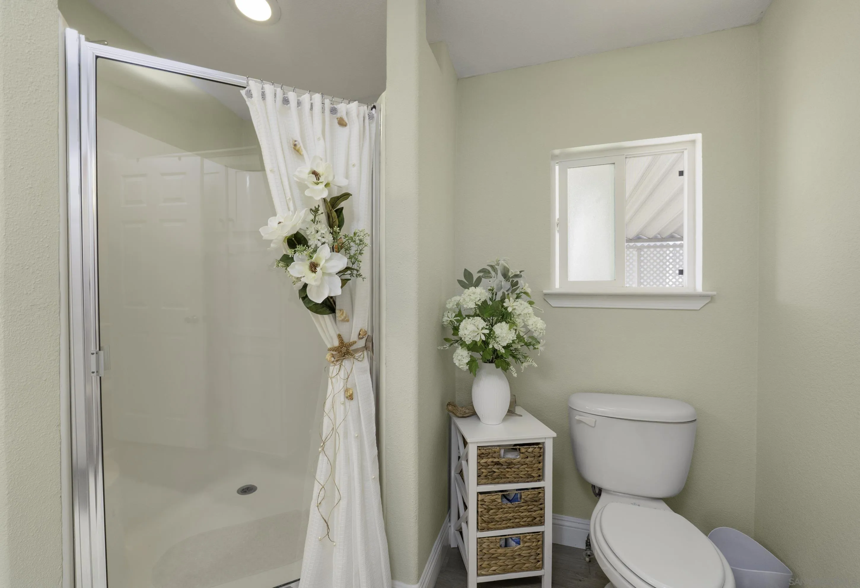 8545 Mission Gorge Road, Unit 147 Santee, CA 92071 - Photo 30 of 38