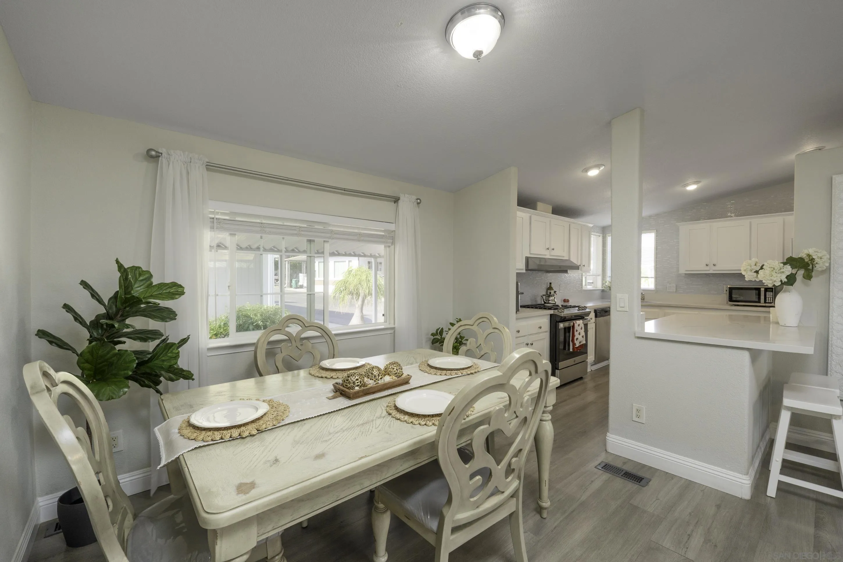 8545 Mission Gorge Road, Unit 147 Santee, CA 92071 - Photo 8 of 38