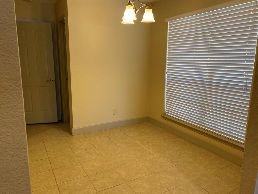 7720 Kings Ridge Road Frisco, TX 75035 - Photo 7 of 16 a view of a room with a window