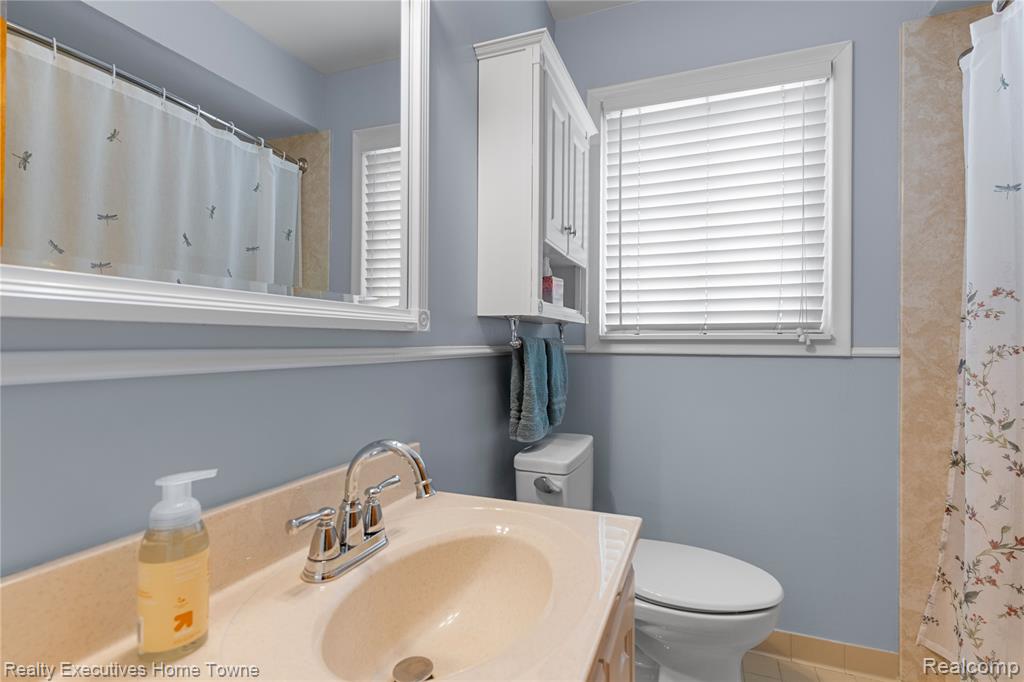 4611 East Thirteen Mile Road Warren, MI 48092 - Photo 12 of 30 Gallery Image 12