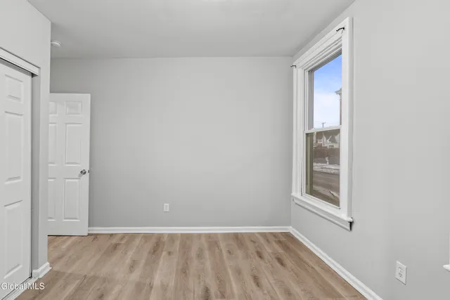 $325,000 | 27 North Lake Avenue, Albany, NY 12203