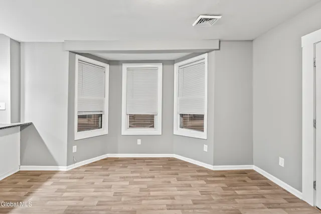 $325,000 | 27 North Lake Avenue, Albany, NY 12203