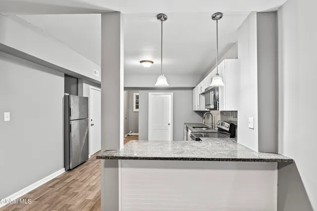 $325,000 | 27 North Lake Avenue, Albany, NY 12203