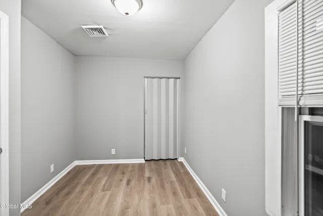 $325,000 | 27 North Lake Avenue, Albany, NY 12203