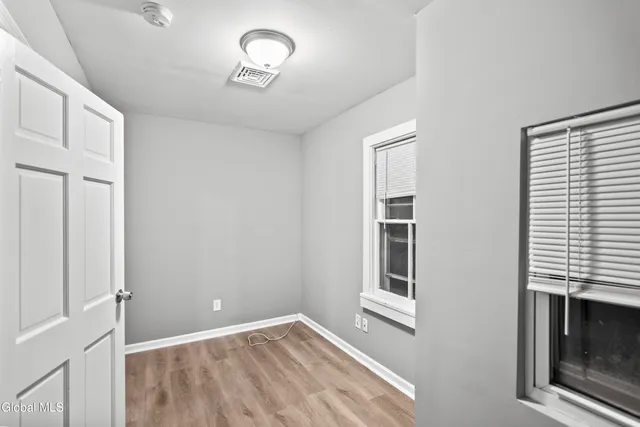 $325,000 | 27 North Lake Avenue, Albany, NY 12203