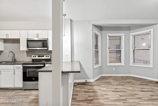 $325,000 | 27 North Lake Avenue, Albany, NY 12203