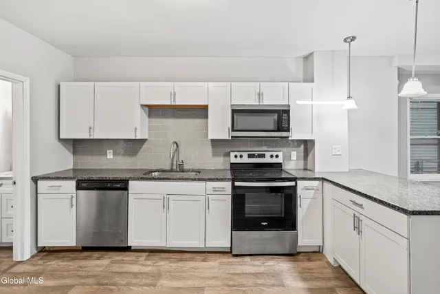 $325,000 | 27 North Lake Avenue, Albany, NY 12203