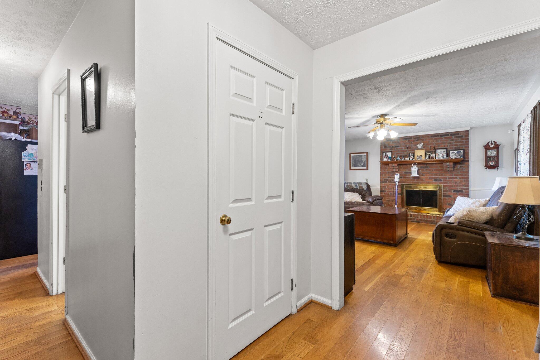315 Pope Road Danville, KY 40422 - Photo 12 of 19 12-web-or-mls-0J2A0713