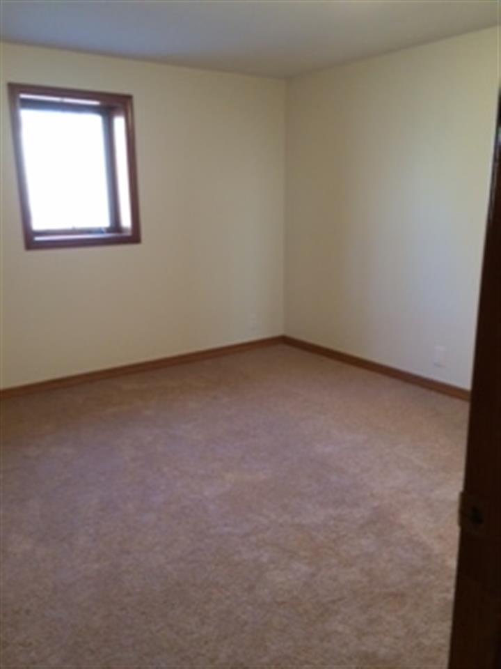 4019 East Ramp Creek Road Bloomington, IN 47401 - Photo 5 of 20