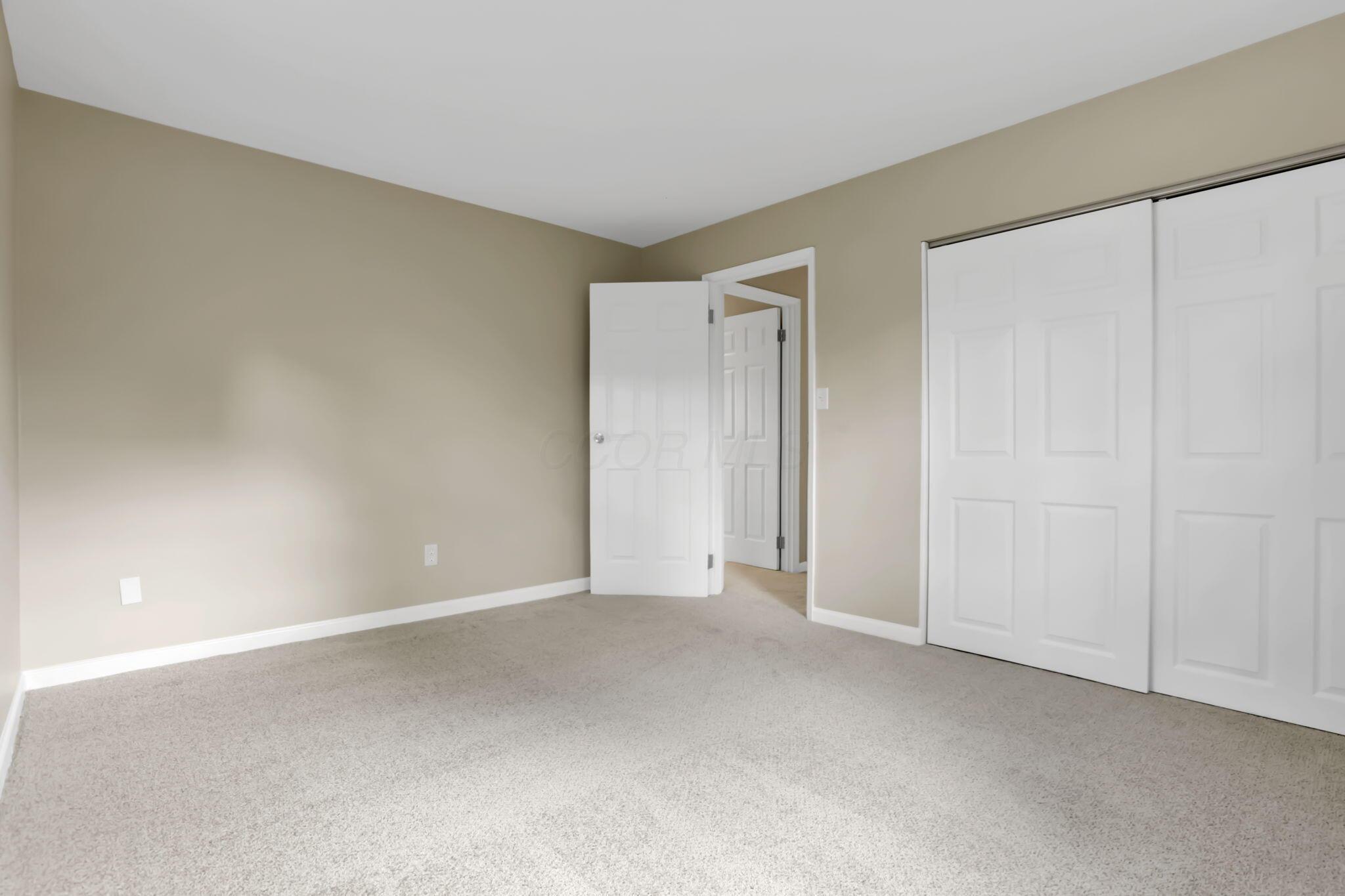 6365 Karl Road Columbus, OH 43229 - Photo 39 of 51 32-web-or-mls-939A9603