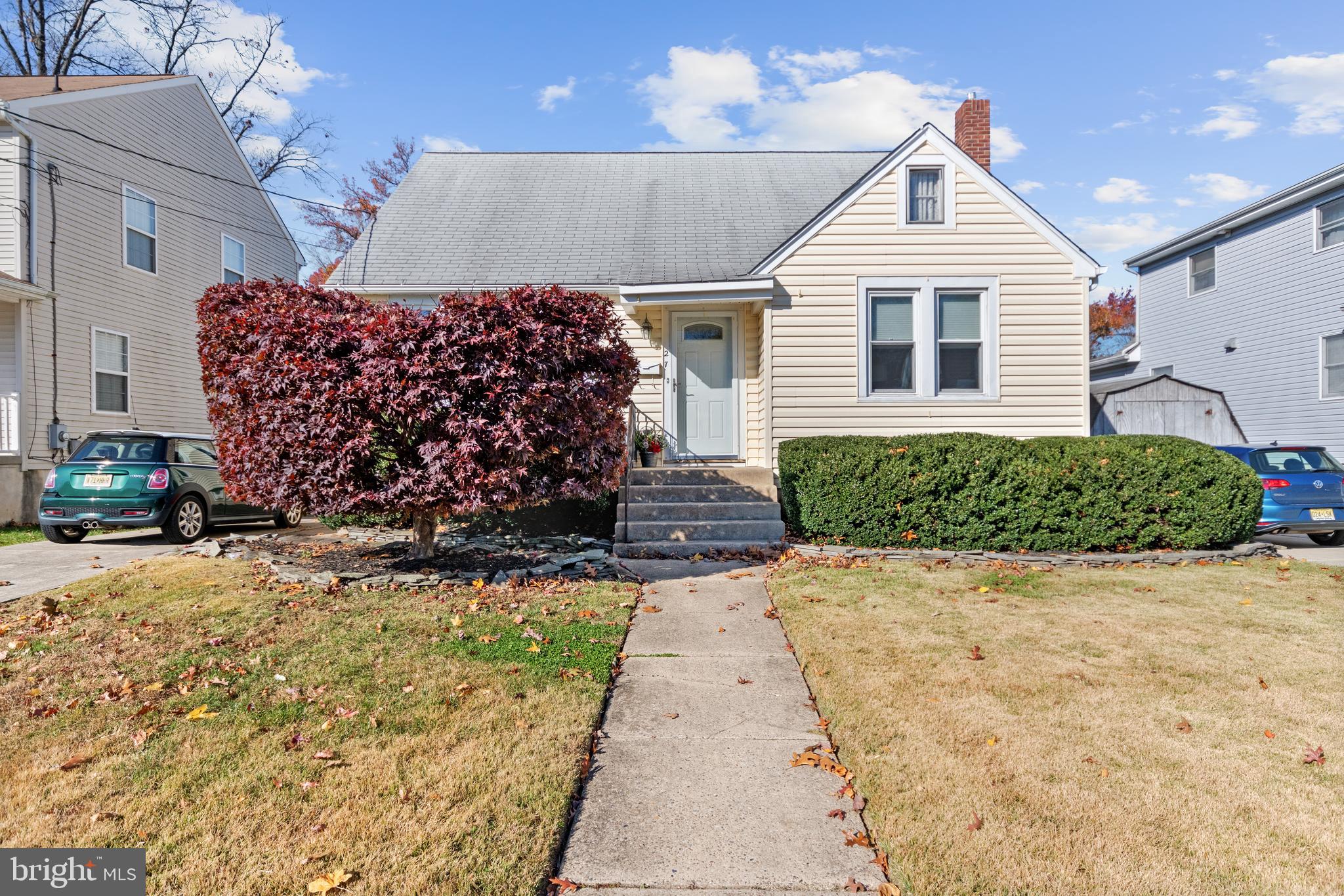 27 East Mill Road Maple Shade, NJ 08052 - Photo 2 of 21