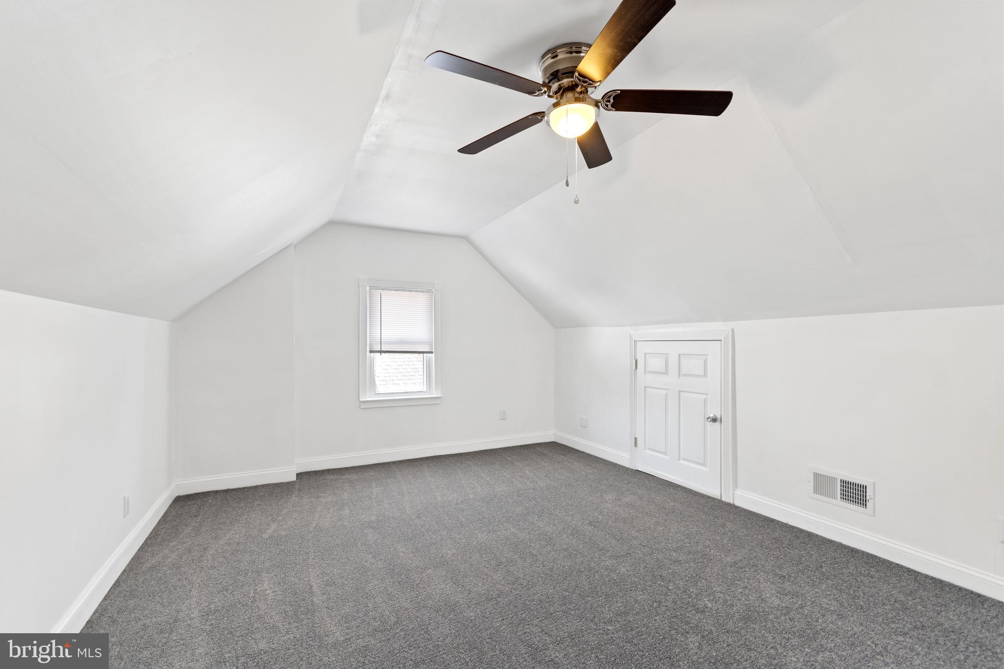27 East Mill Road Maple Shade, NJ 08052 - Photo 16 of 21