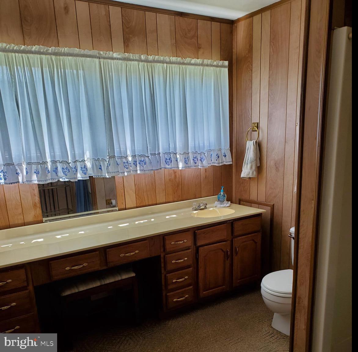 2410 Burridge Road Baltimore, MD 21234 - Photo 12 of 13 Bath 2