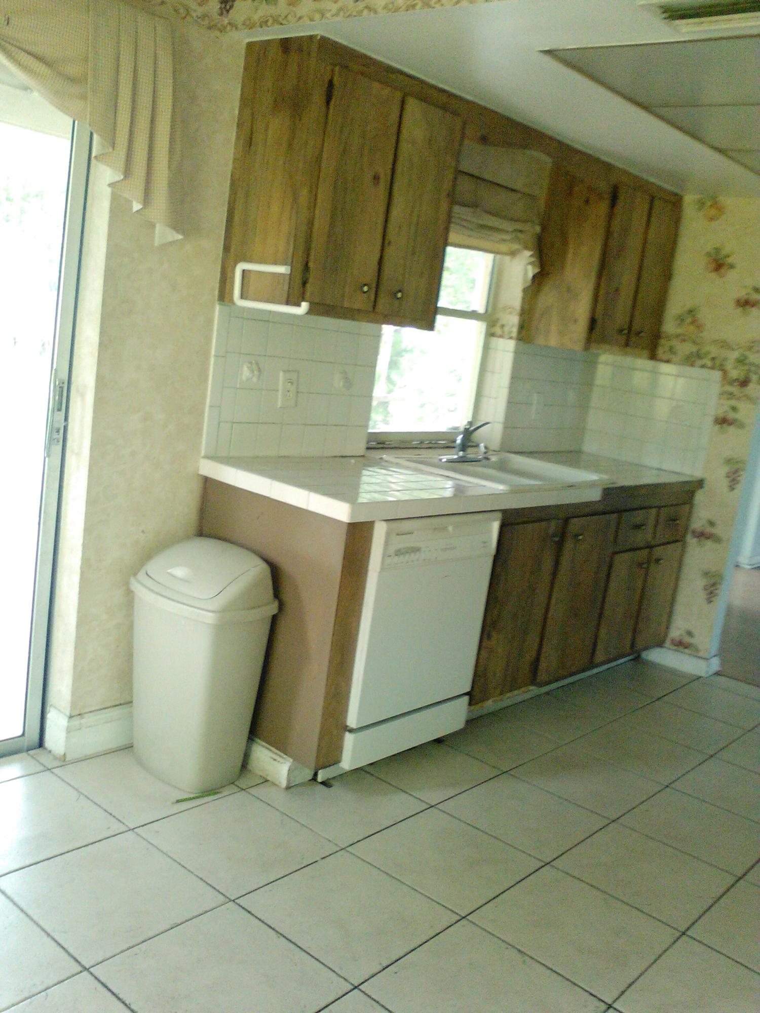 9343 Southwest 3rd Street Boca Raton, FL 33428 - Photo 2 of 7 KITCHEN