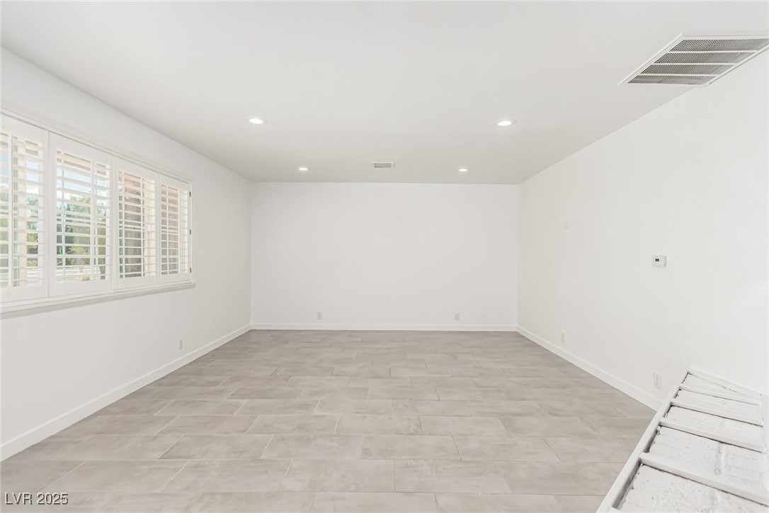 9660 West Ann Road Las Vegas, NV 89149 - Photo 11 of 59