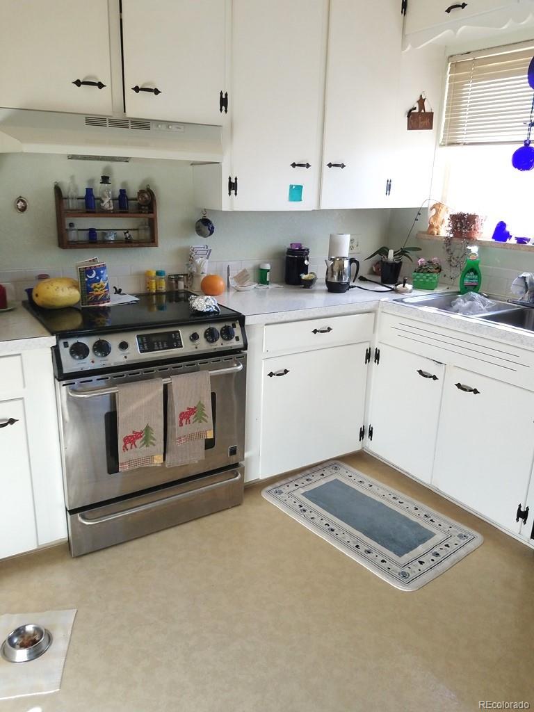 4420 Zephyr Street Wheat Ridge, CO 80033 - Photo 3 of 11 Gallery Image 3