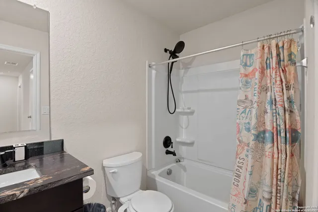 $1,975 | 13734 Crossbow, San Antonio, TX 78253