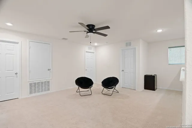 $1,975 | 13734 Crossbow, San Antonio, TX 78253