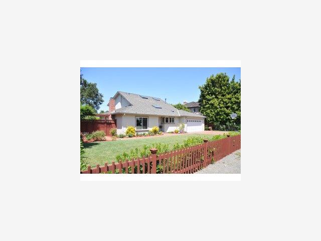 871 Clinton Road Los Altos, CA 94024 - Photo 1 of 9 Gallery Image 1