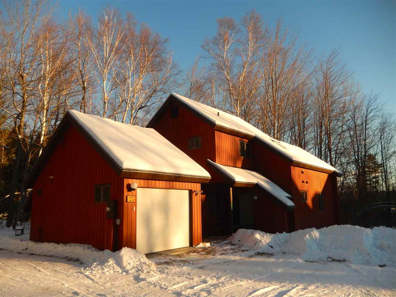 122 Chamonix Road, Unit 21 Ludlow, VT 05149 - Photo 3 of 33 Gallery Image 3