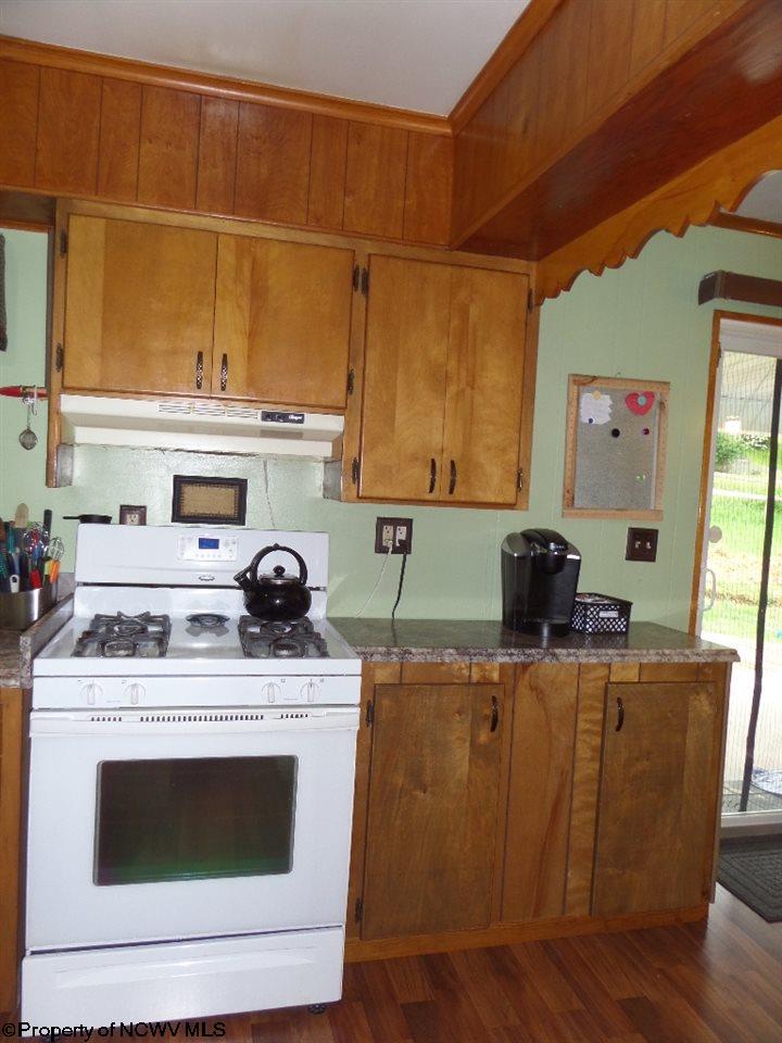 1213 Summers School Road Morgantown, WV 26508 - Photo 4 of 19 Gallery Image 4