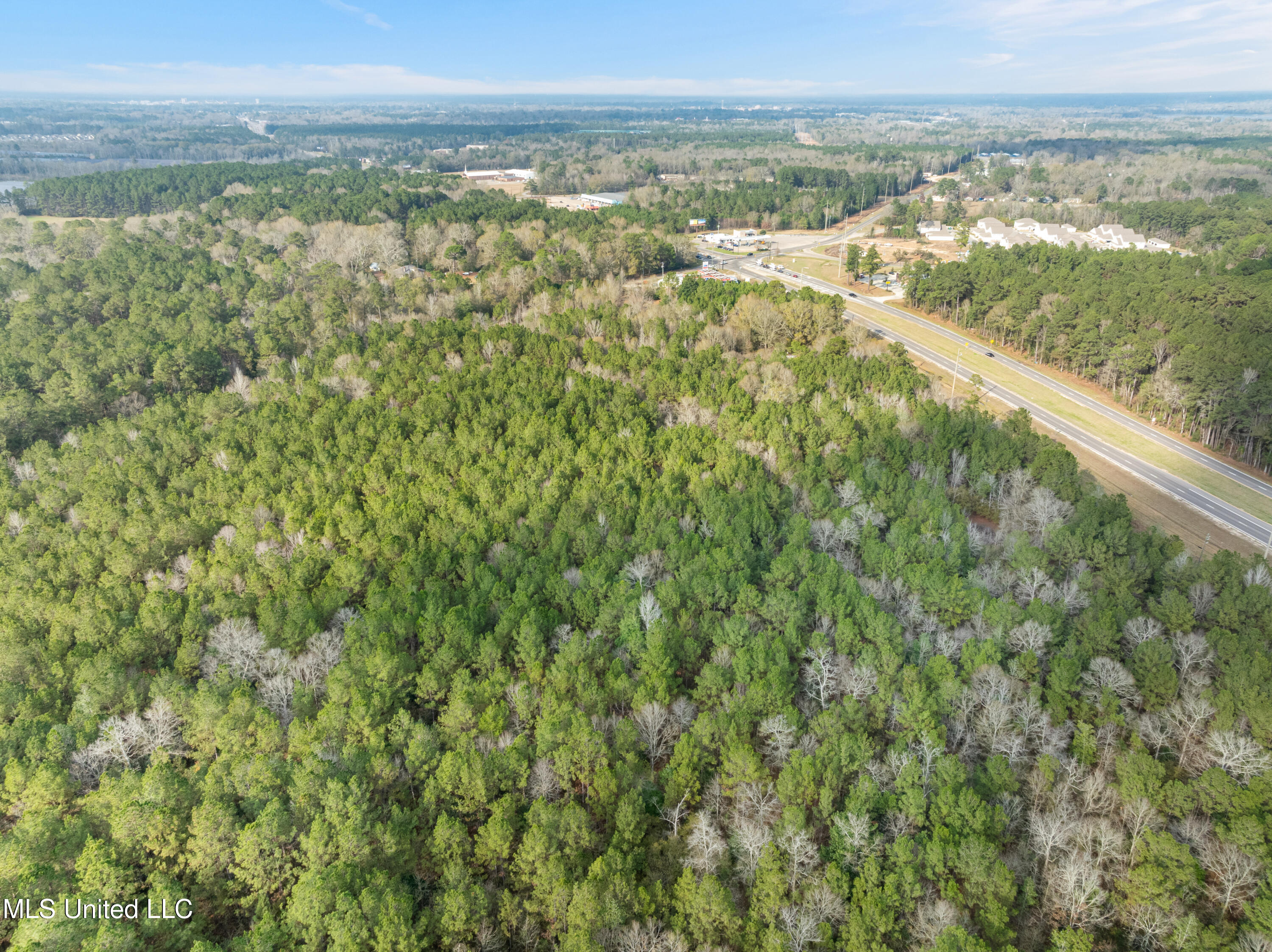 2 Elks Lake Road Hattiesburg, MS 39401 - Photo 5 of 15 2_Elks_Lake_Rd-5