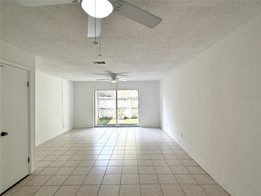 7573 Abonado Road Tampa, FL 33615 - Photo 10 of 28 Gallery Image 10