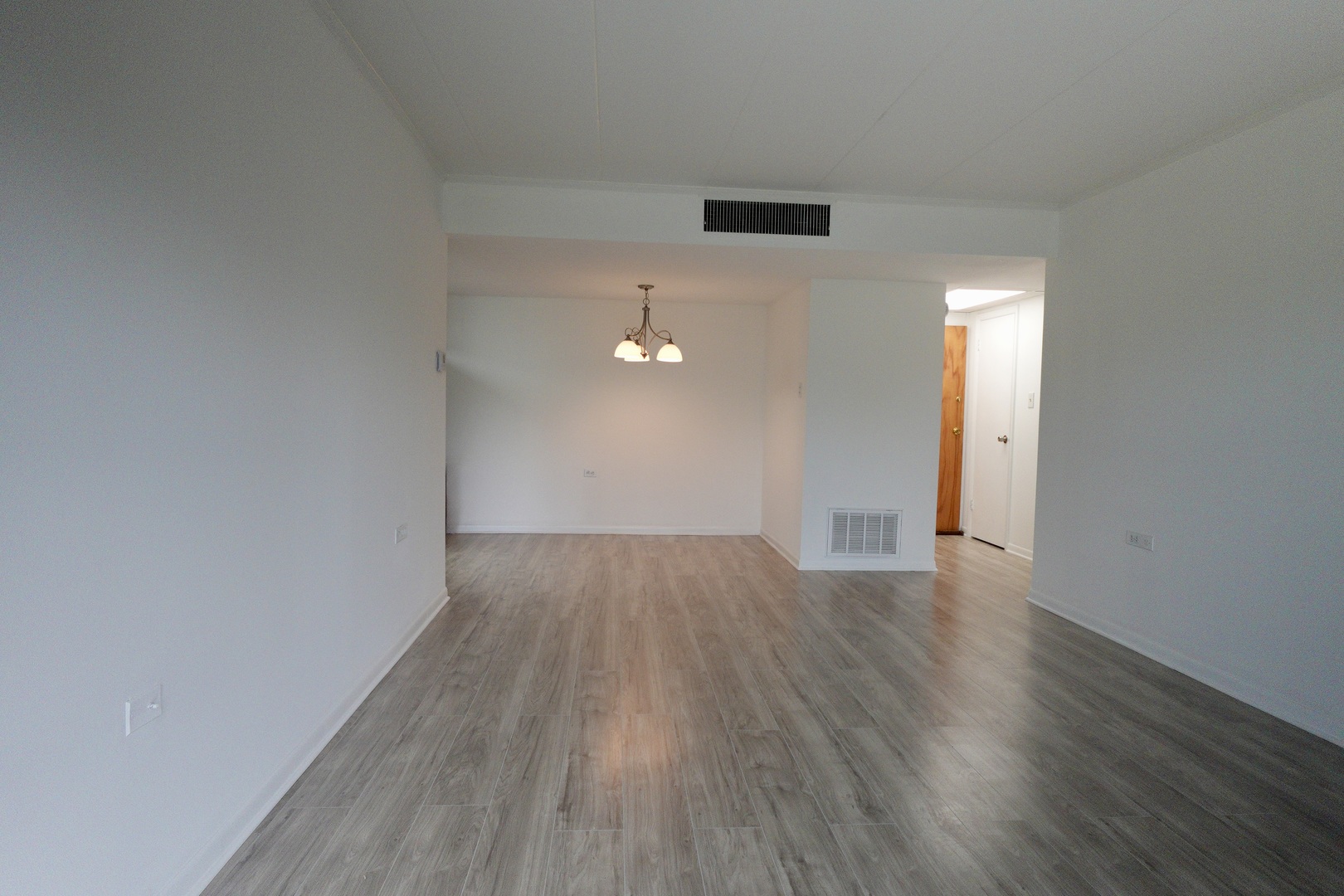 940 Holbrook Road, Unit 32C Homewood, IL 60430 - Photo 3 of 20