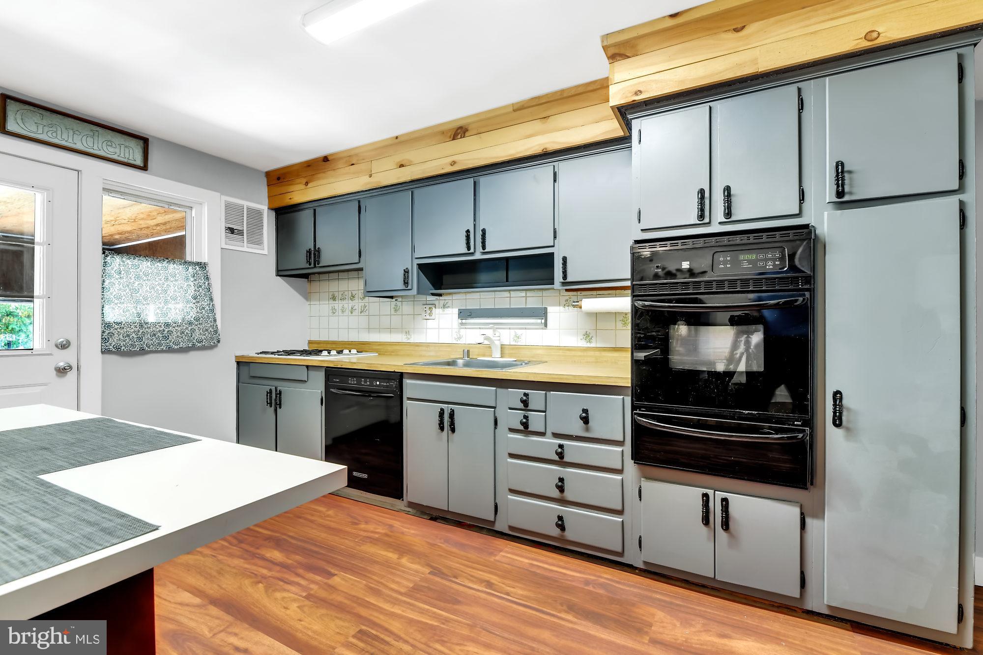 8045 North Boundary Road Baltimore, MD 21222 - Photo 11 of 29