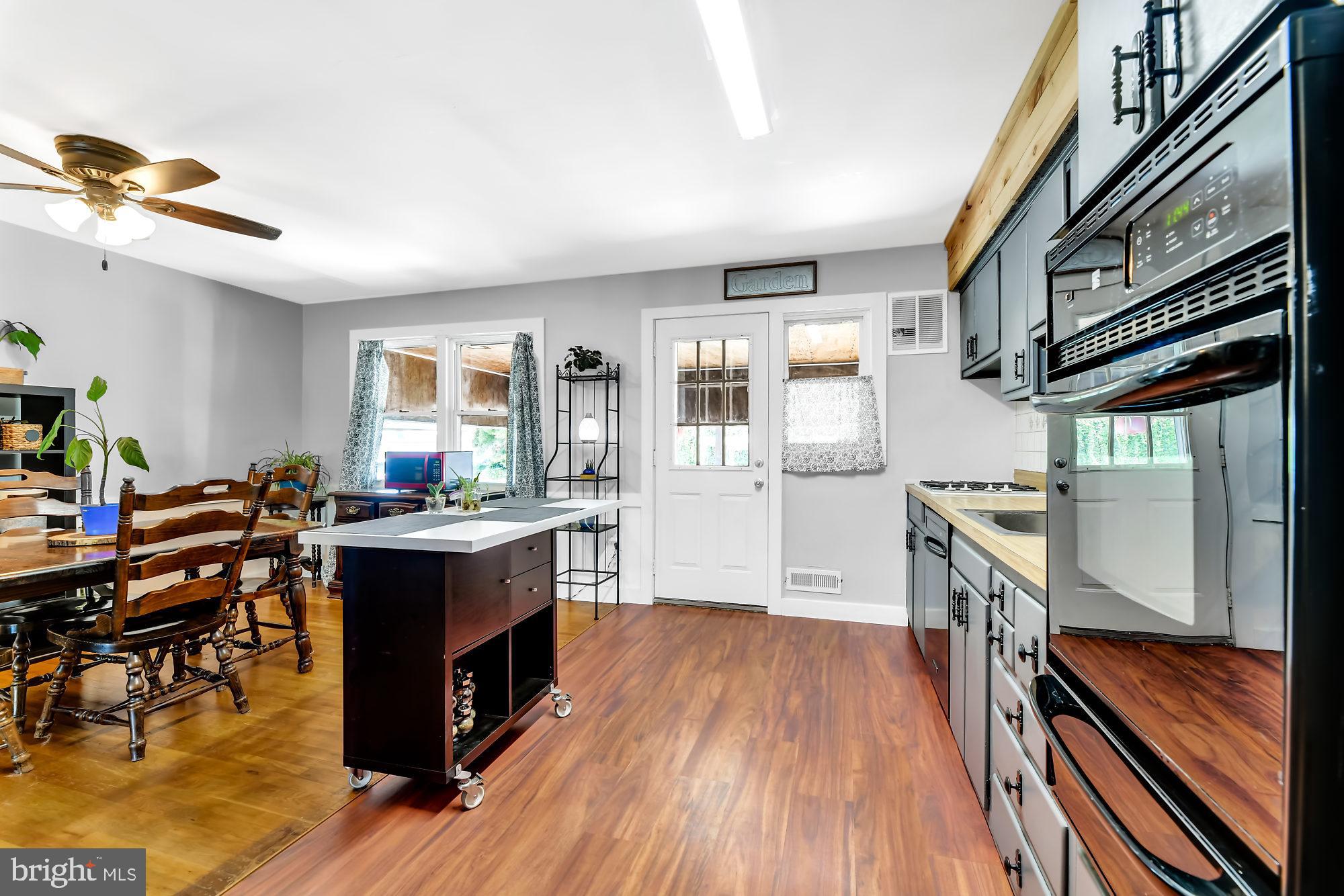 8045 North Boundary Road Baltimore, MD 21222 - Photo 12 of 29