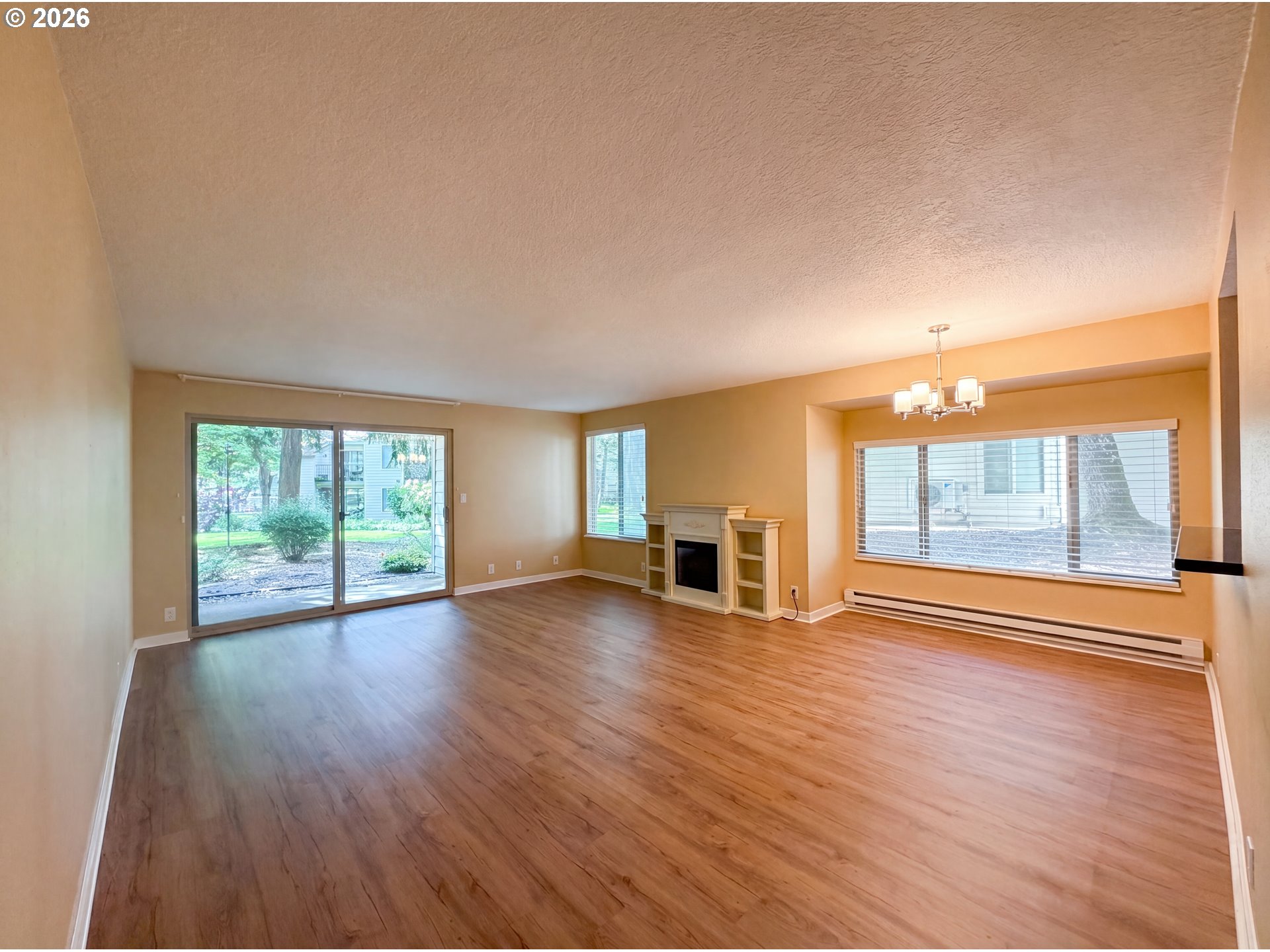 10132 Southwest Trapper Terrace Beaverton, OR 97008 - Photo 3 of 20